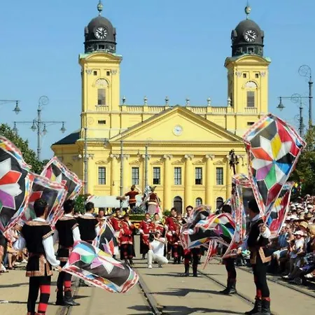 Visit Apartment Debrecen