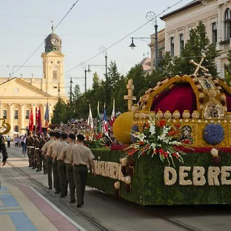Visit * Debrecen