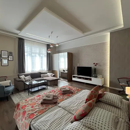 Visit Apartment