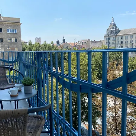 Appartement Visit *