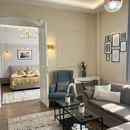 Appartement Visit *