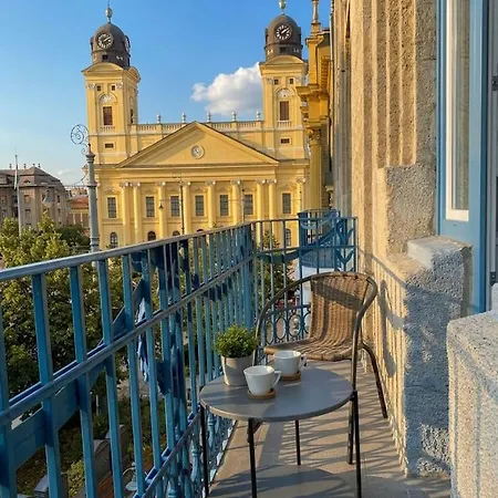 Visit * Debrecen