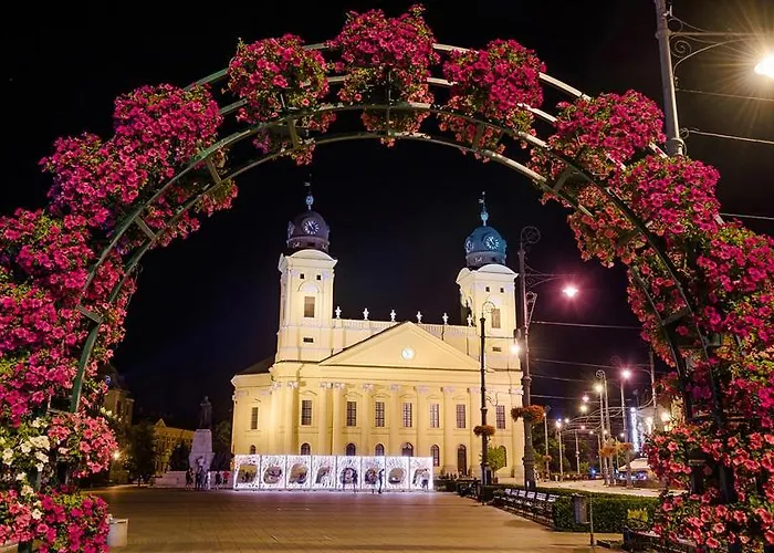 Visit * Debrecen