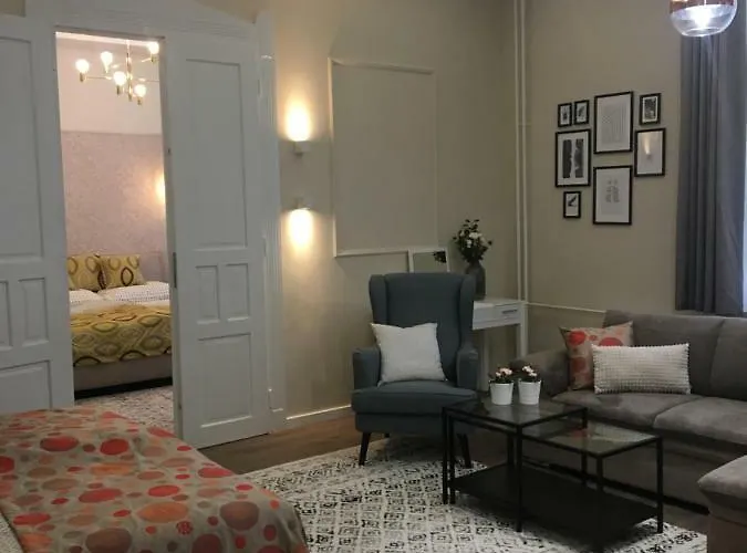 Visit Apartment *